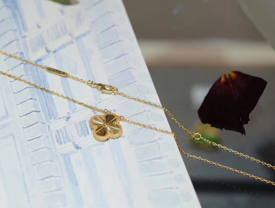 Colgante Vintage Alhambra Van Cleef & Arpels - Imagen 5