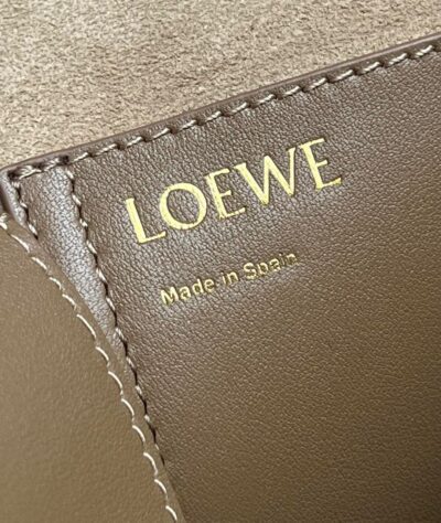 Bolso Pebble Bucket mediano LOEWE - Imagen 7