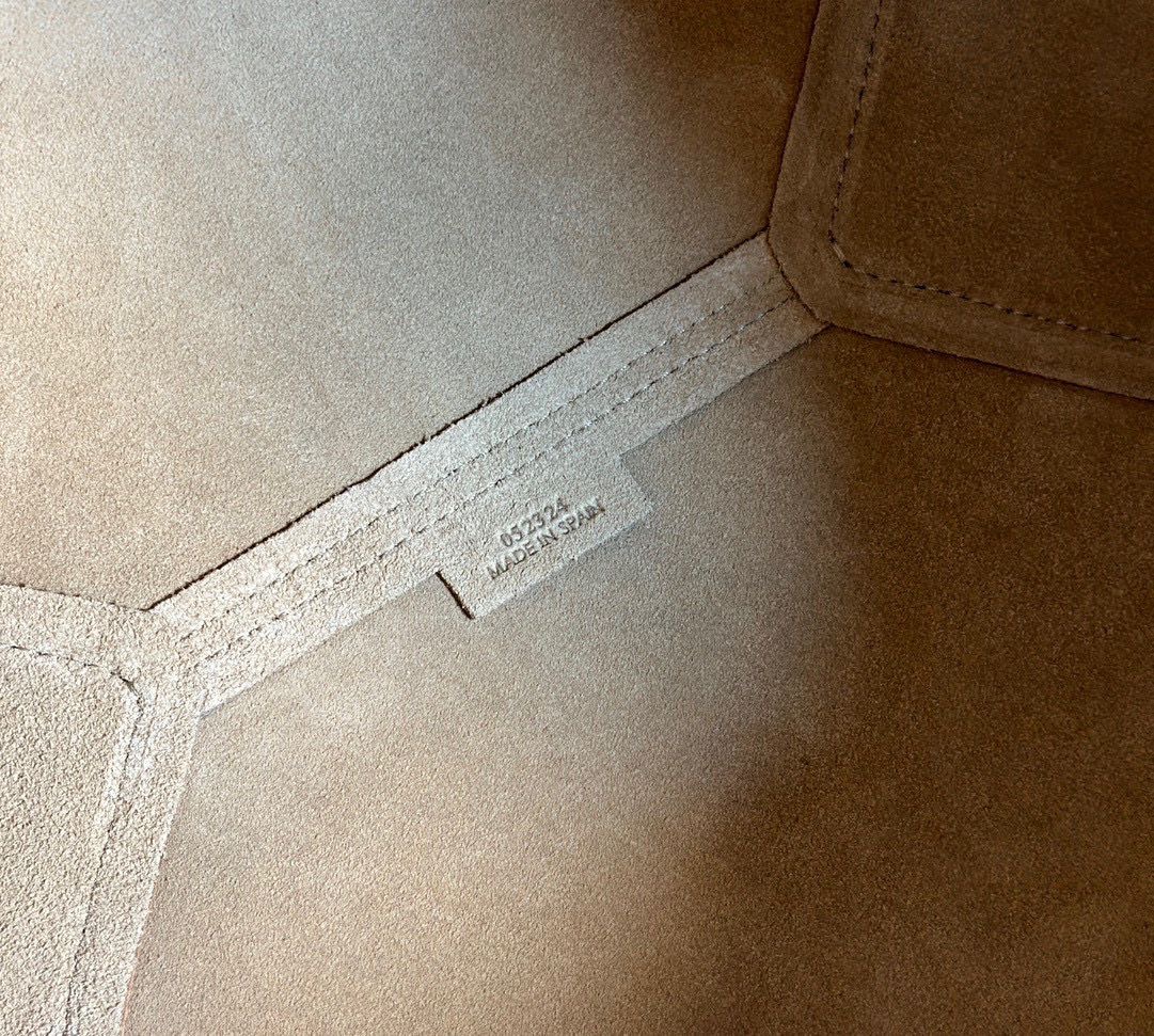 Bolso Puzzle Fold tote mediano Loewe - Imagen 9