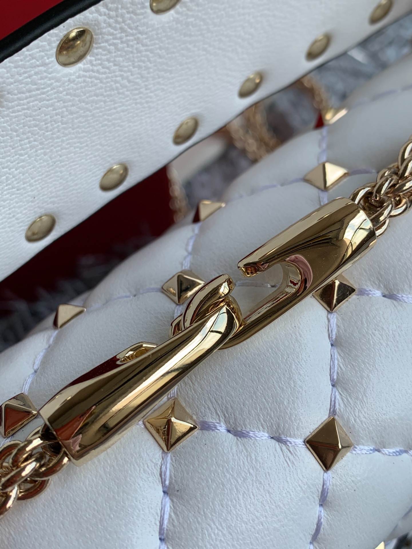 Bolso Mediano Rockstud Spike Valentino - Imagen 5
