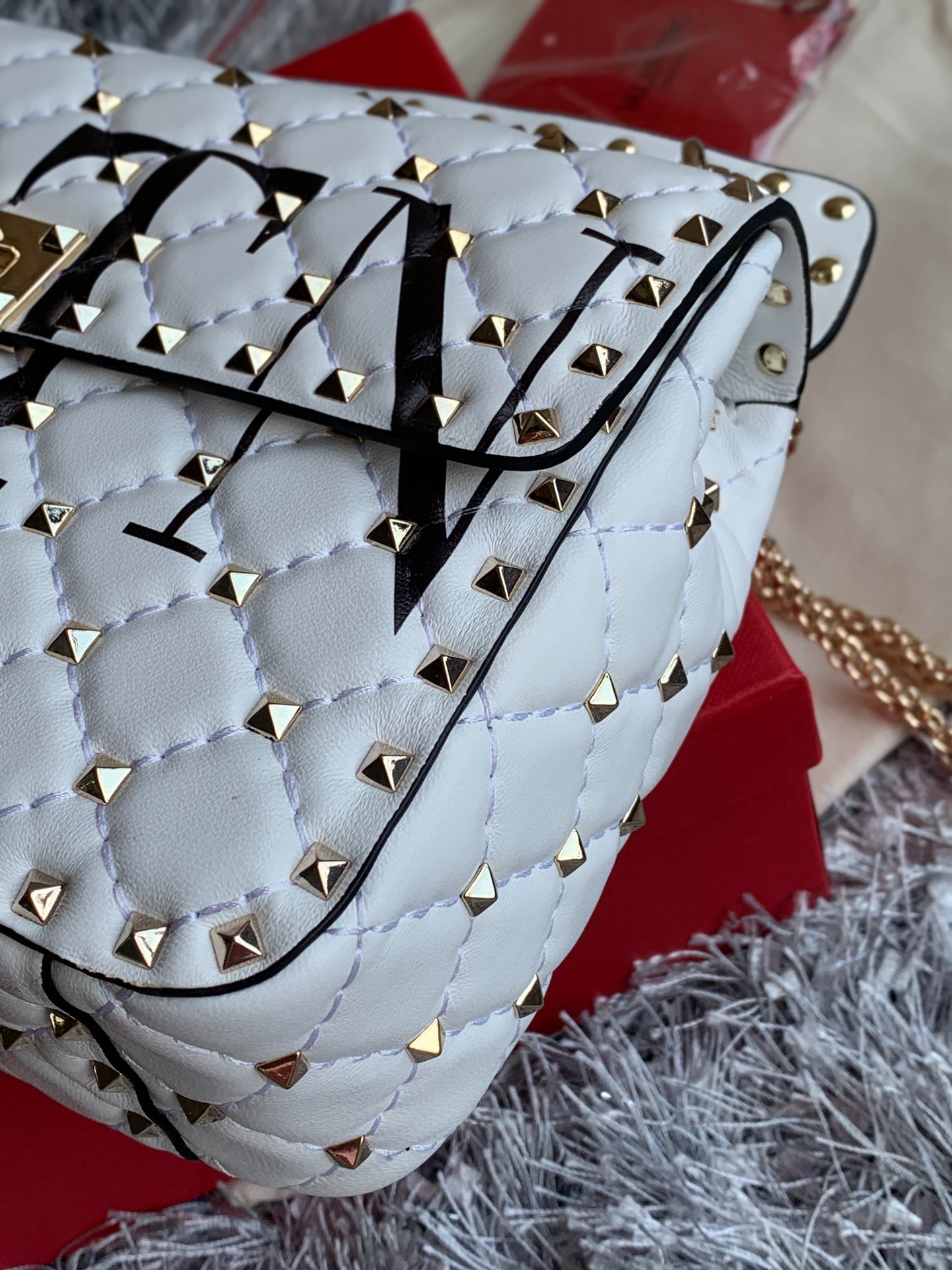 Bolso Mediano Rockstud Spike Valentino - Imagen 3