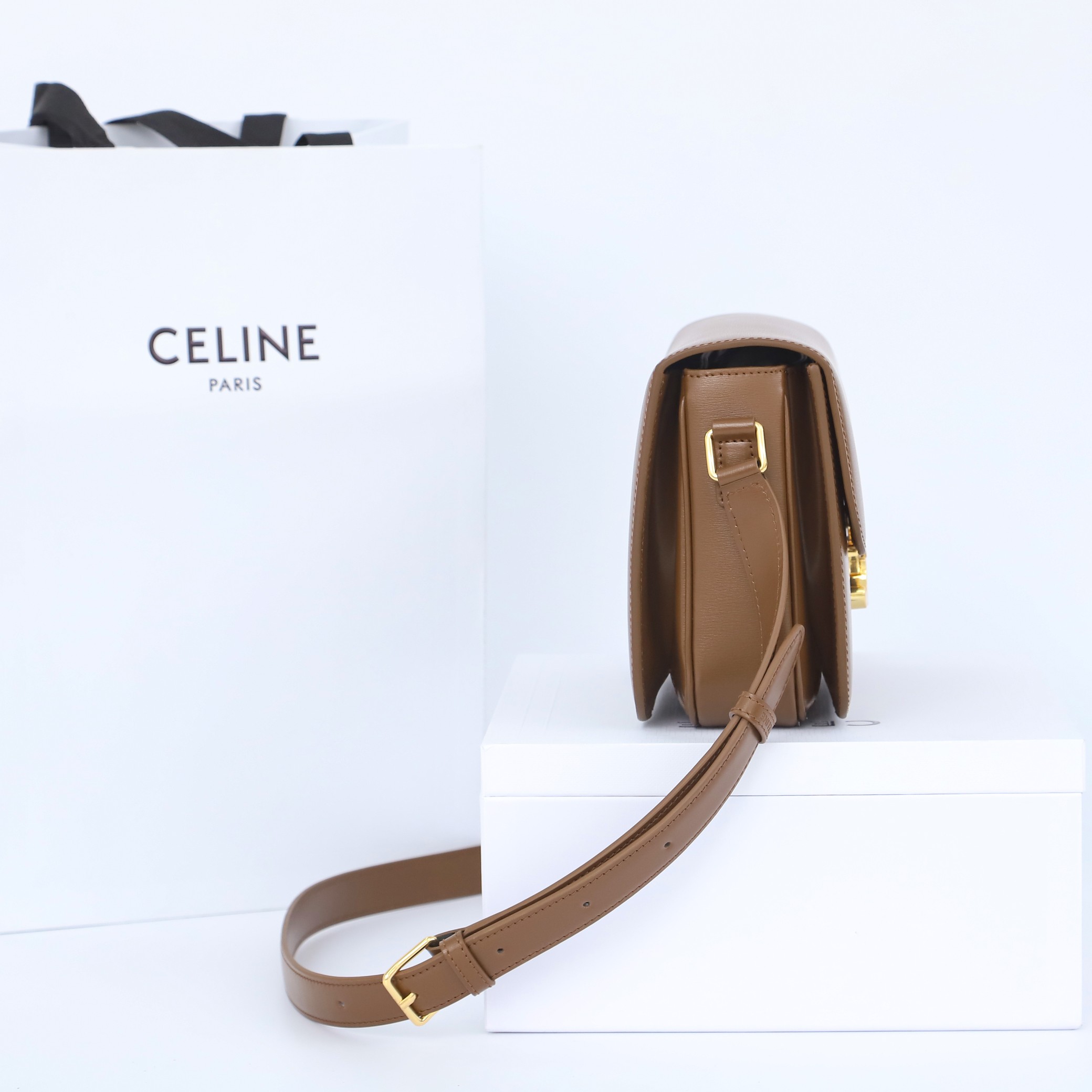 Bolso Triomphe Classique Celine - Imagen 4