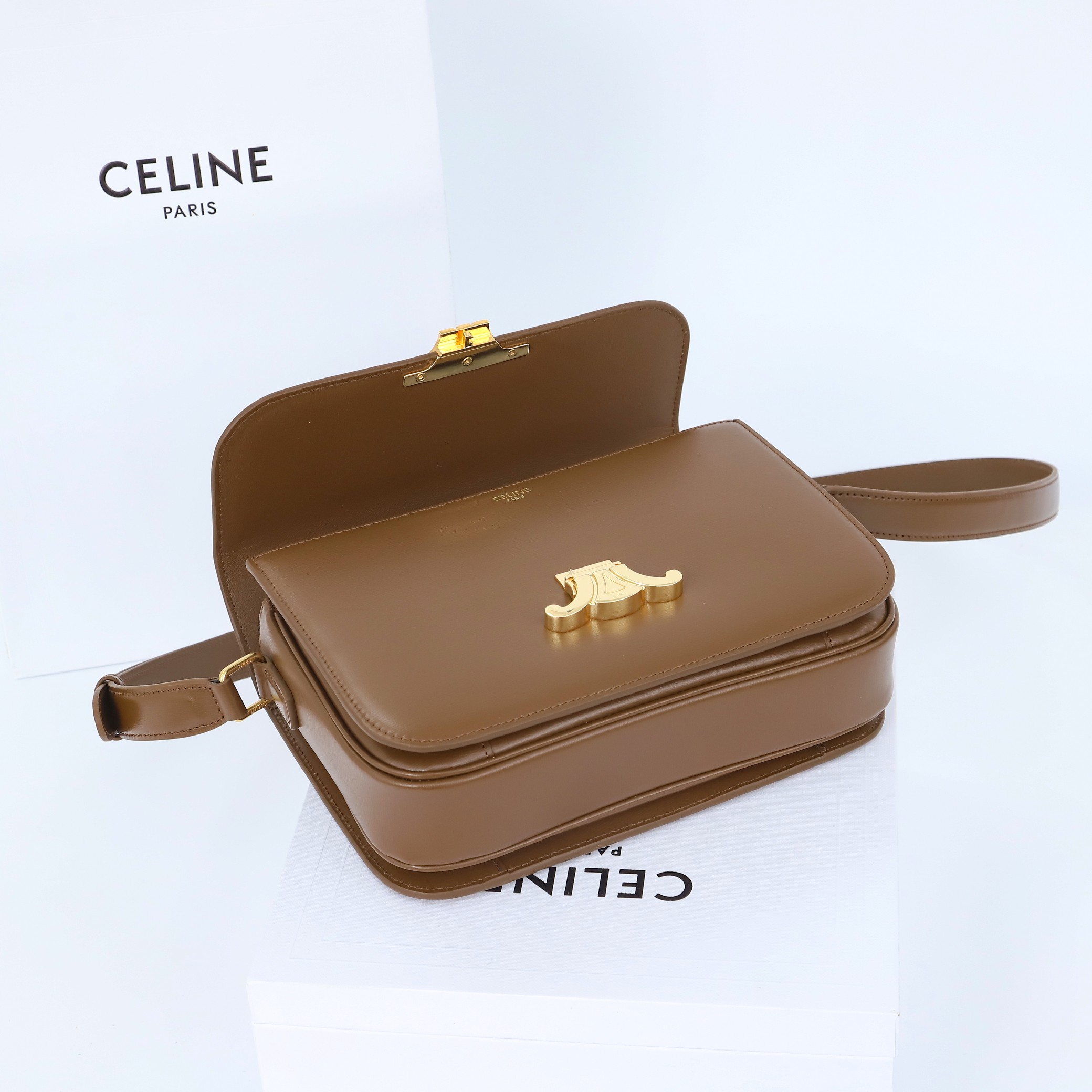 Bolso Triomphe Classique Celine - Imagen 8
