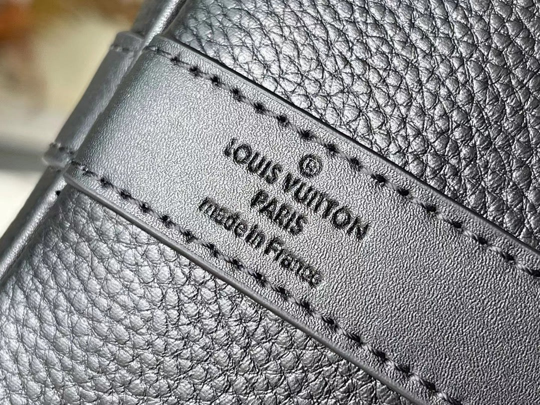 BOLSA DE VIAJE KEEPALL 40 CON BANDOLERA Louis Vuitton - Imagen 4