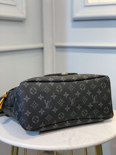 BOLSO BESACE ZIPPÉE Louis Vuitton - KJ PLUS