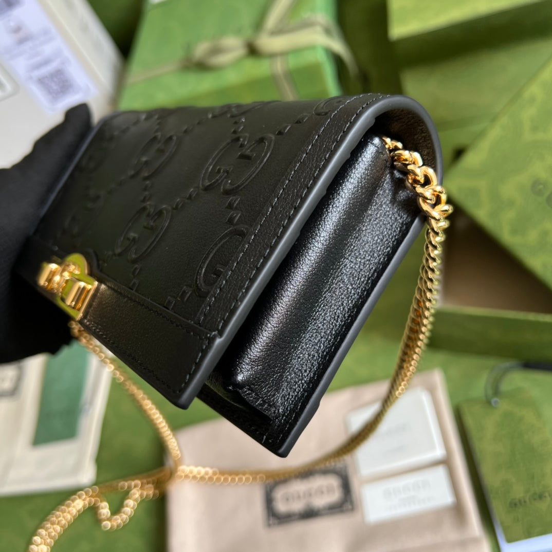 Cartera con GG y cadena Gucci - Imagen 3