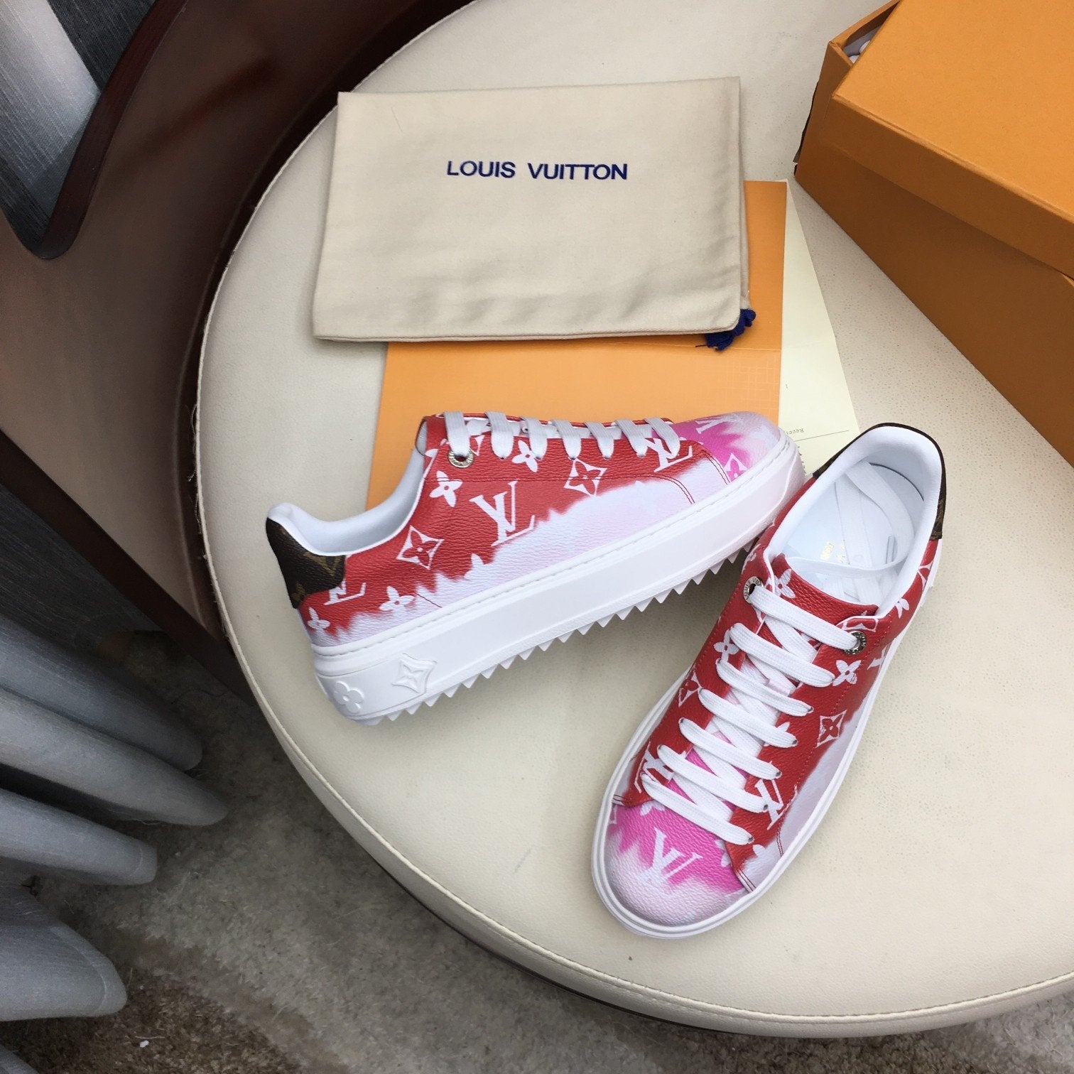 ZAPATILLA DEPORTIVA TIME OUT Louis Vuitton