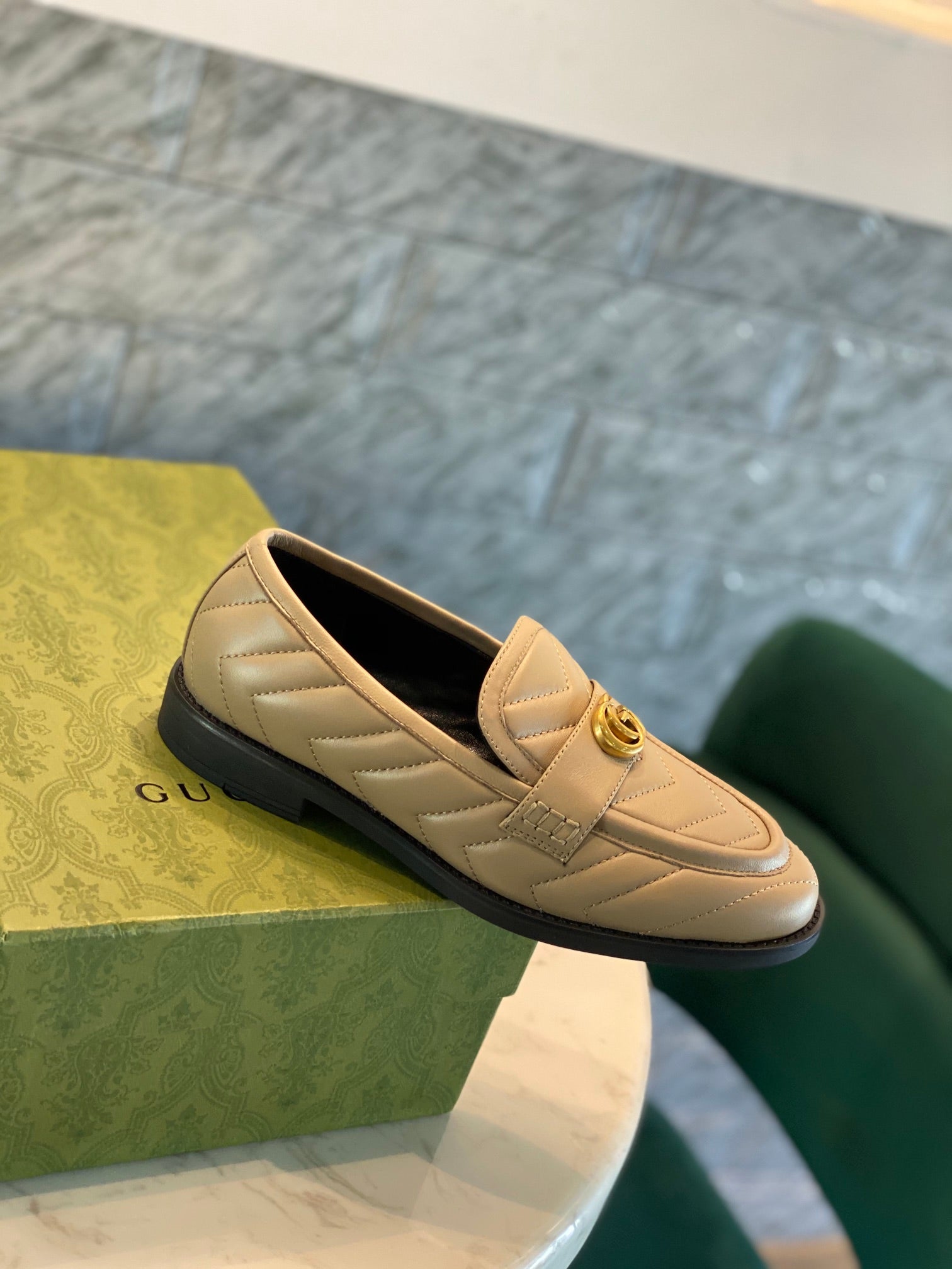 Mocasín con Doble G Gucci - Imagen 2