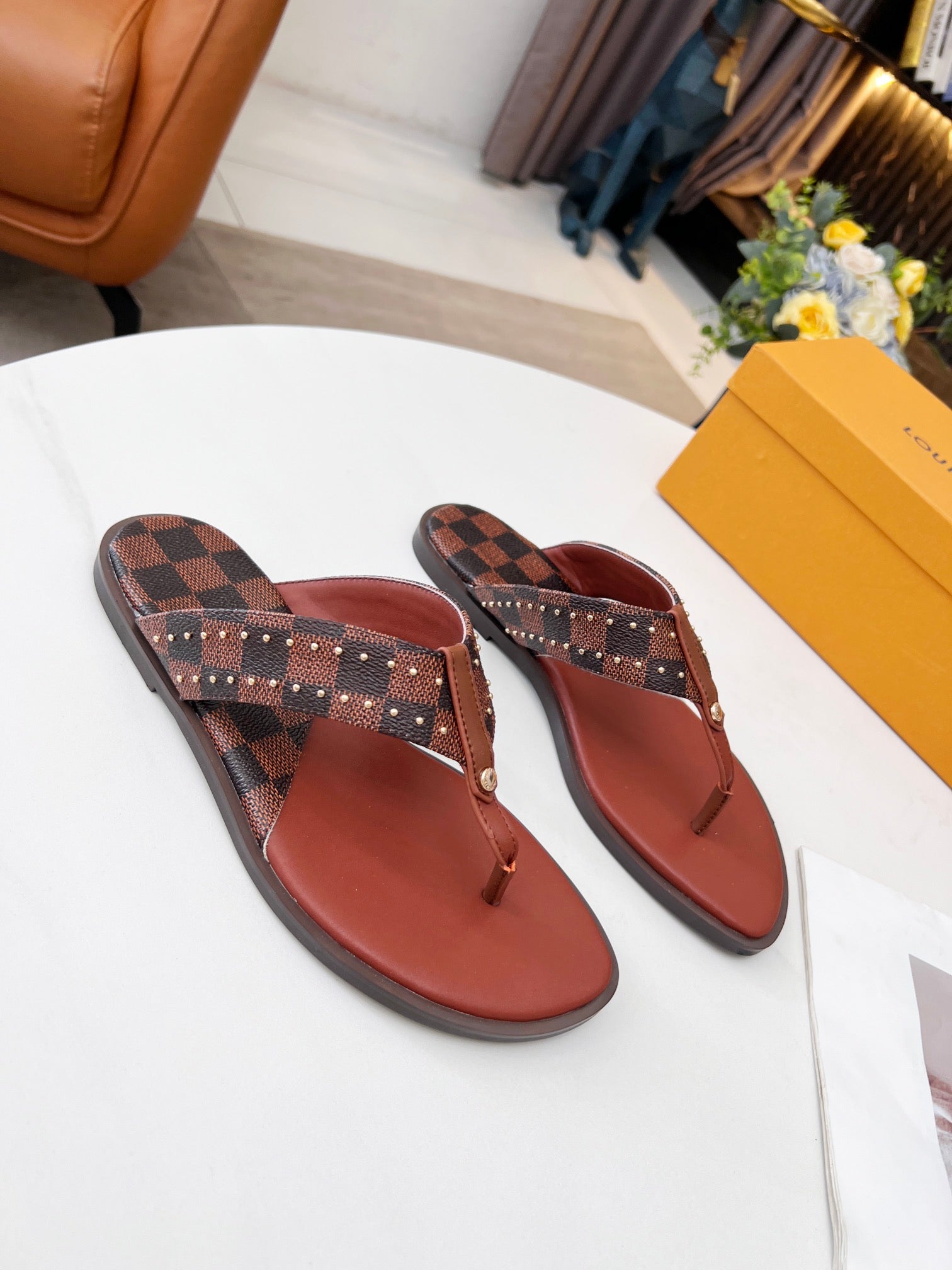 Sandalia plana Sunny Louis Vuitton - Imagen 9