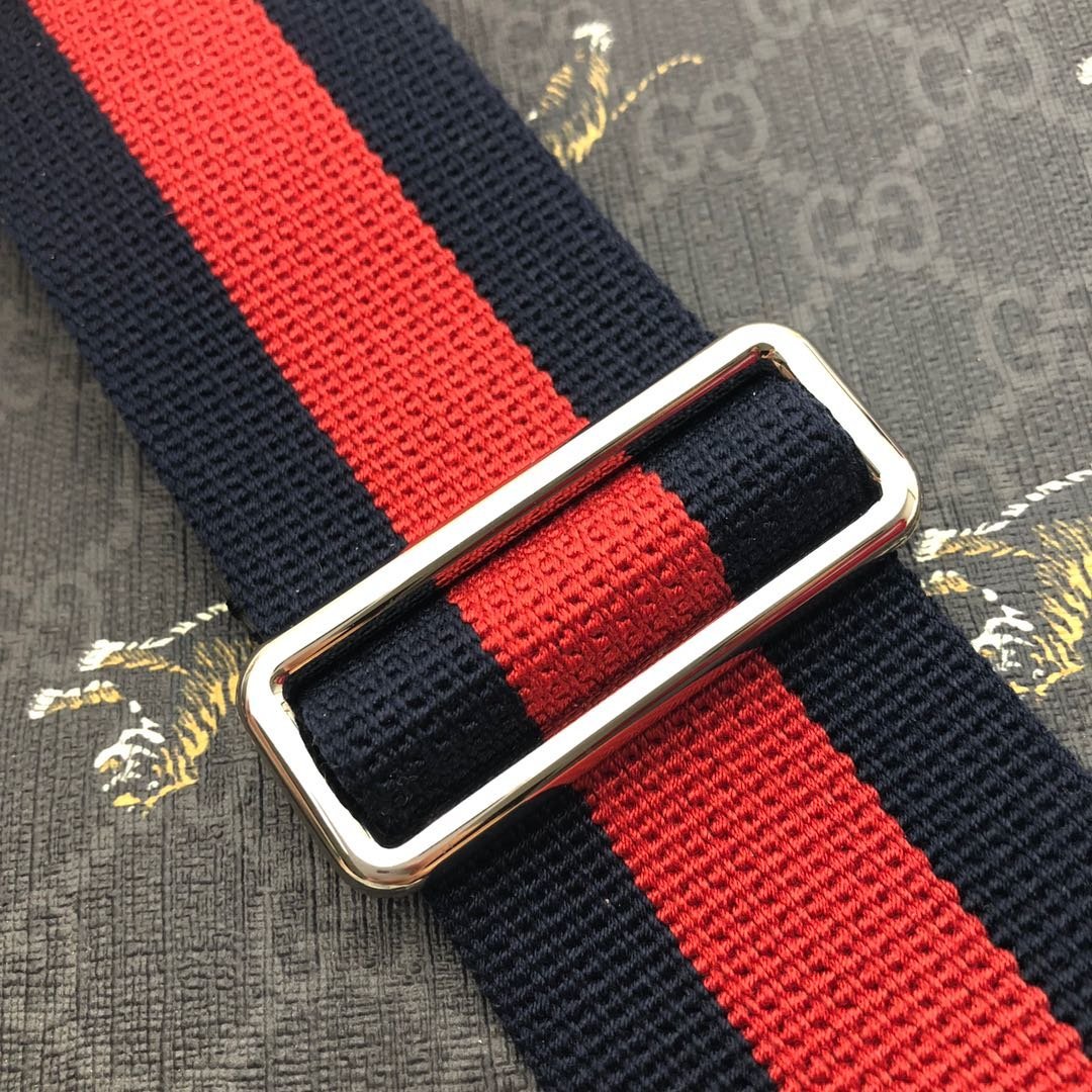 GG Supreme Tote Negro GUCCI - KJ PLUS