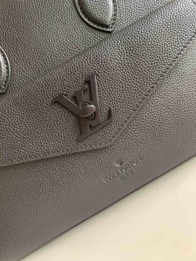 BOLSO TOTE LOCKME PM Louis Vuitton - KJ PLUS