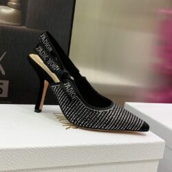 Zapato de salón slingback J'Adior