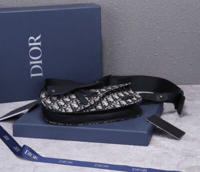 Pochette Saddle DIOR - KJ PLUS