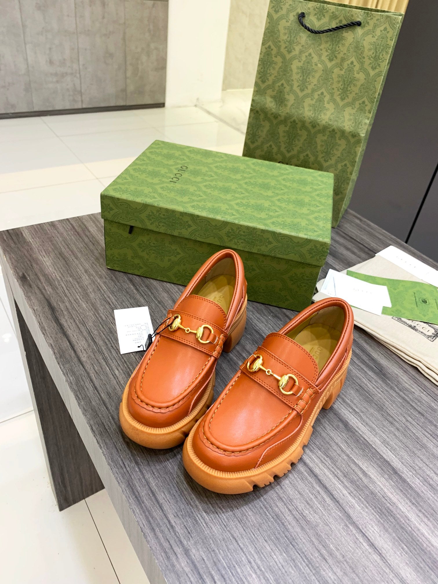 Mocasín con Horsebit Gucci - Imagen 2