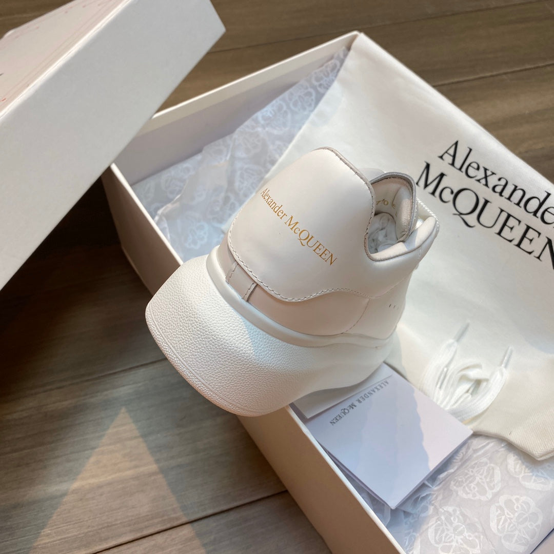 Zapatillas Oversized Alexander McQueen - Imagen 4