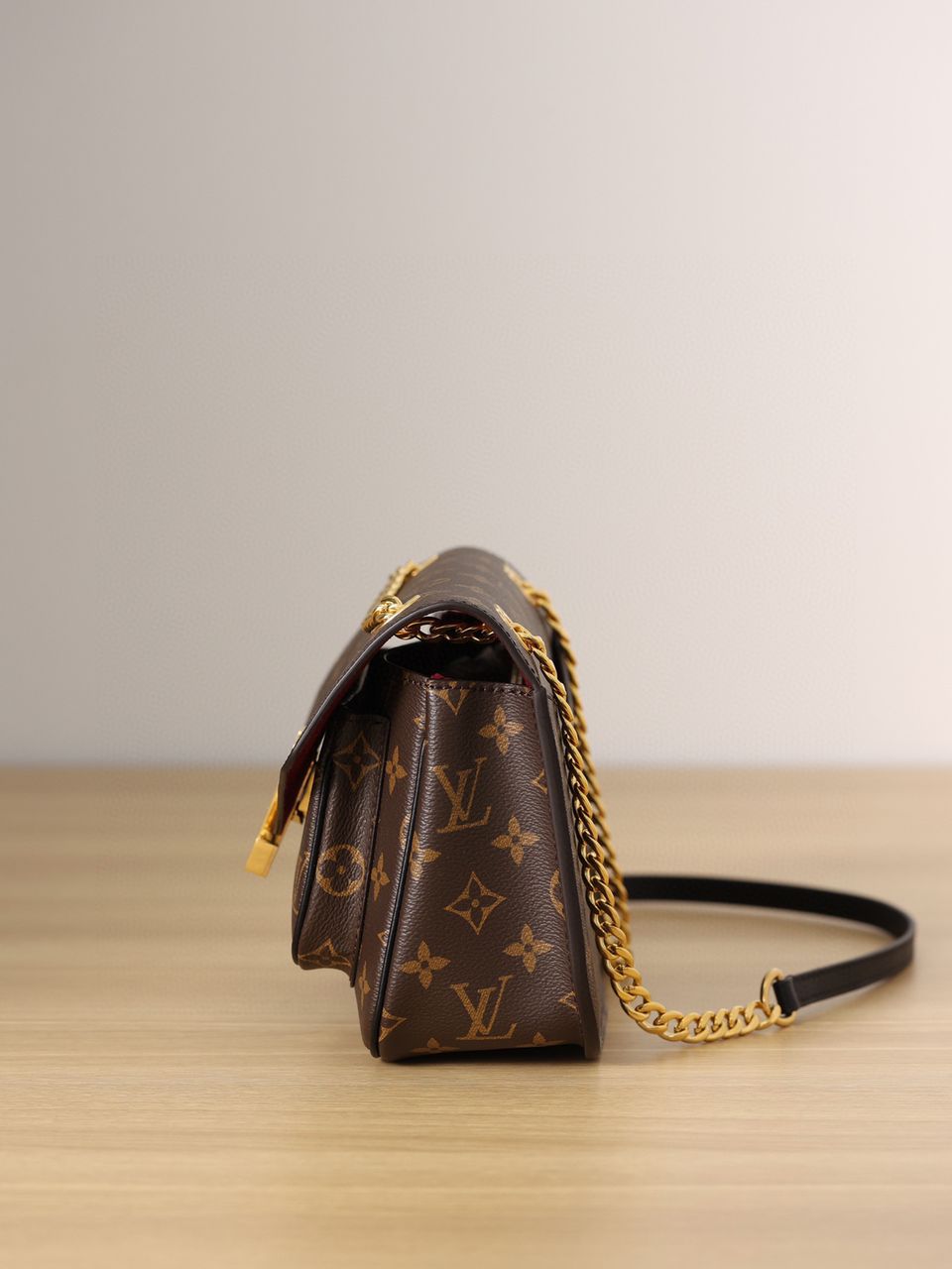 Bolso Passy Louis Vuitton - Imagen 6