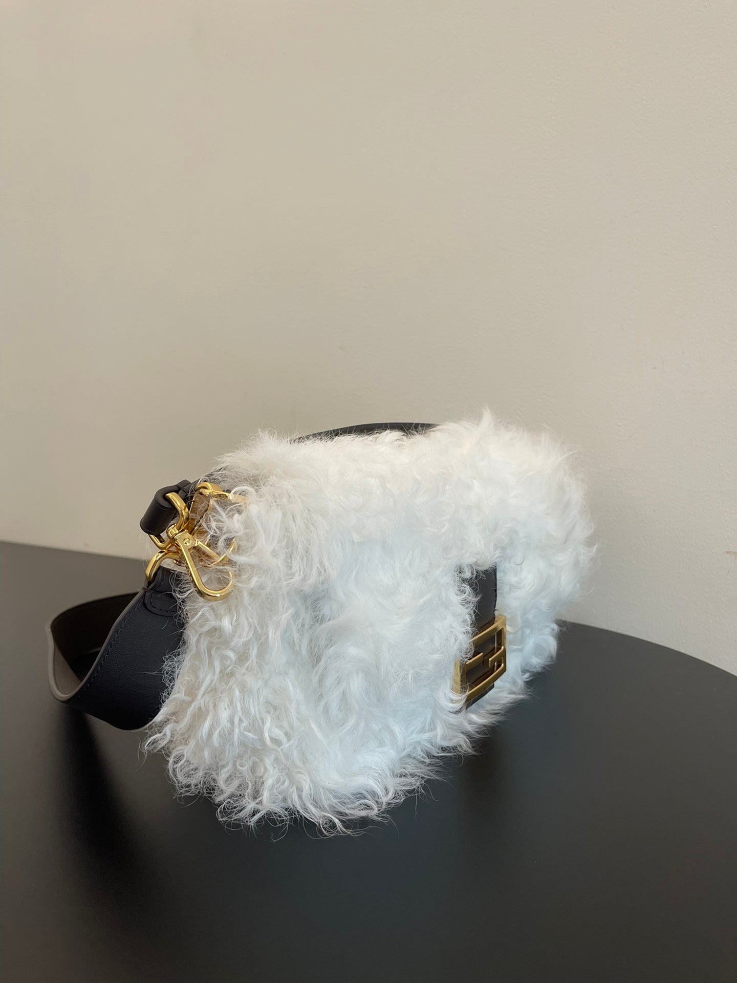 Bolso Gifts Fendi - Imagen 2