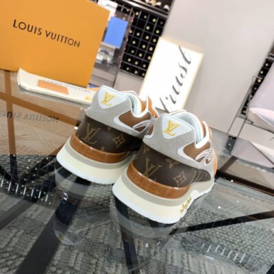 ZAPATILLA DEPORTIVA RUN AWAY  Louis Vuitton - Imagen 6