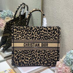 BOOK TOTE DIOR
