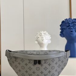 DISCOVERY Louis Vuitton