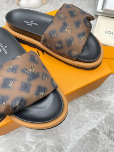 Sandalia Pillow Comfort Louis Vuitton - Imagen 7