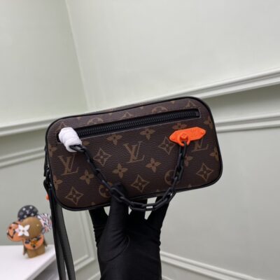 BOLSO POCHETTE VOLGA Louis Vuitton - KJ PLUS