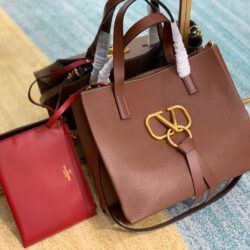 BOLSO SHOPPER VRING VALENTINO