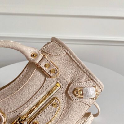 BOLSO NEO CLASSIC TOP HANDLE  BALENCIAGA - Imagen 6