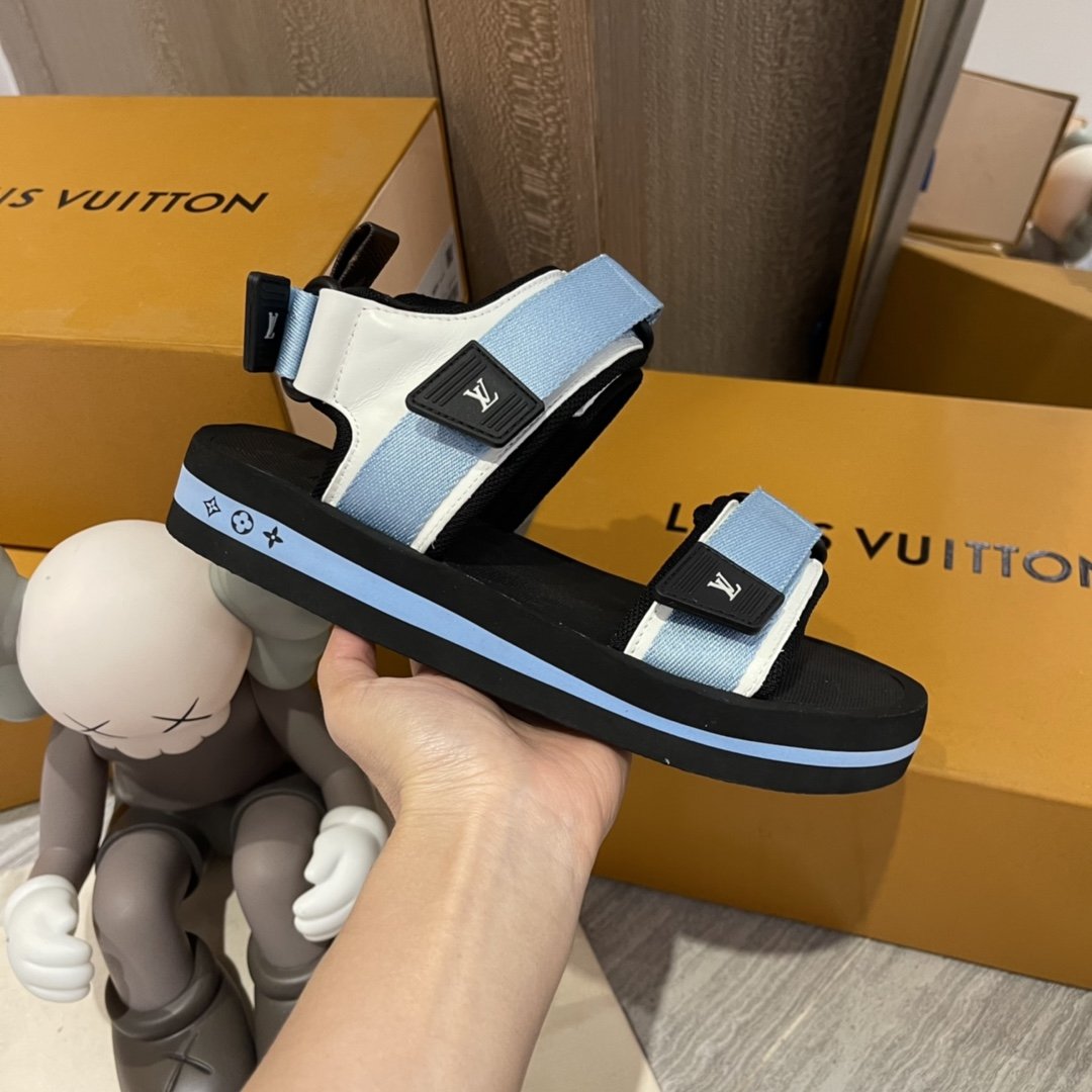 SANDALIA PLANA ARCADE LOUIS VUITTON - Imagen 5