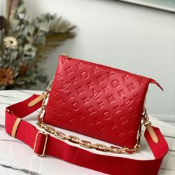 BOLSO COUSSIN PM Louis Vuitton