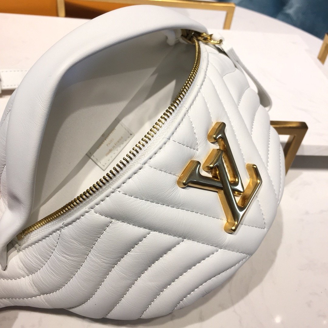 RIÑONERA NEW WAVE Louis Vuitton - Imagen 7