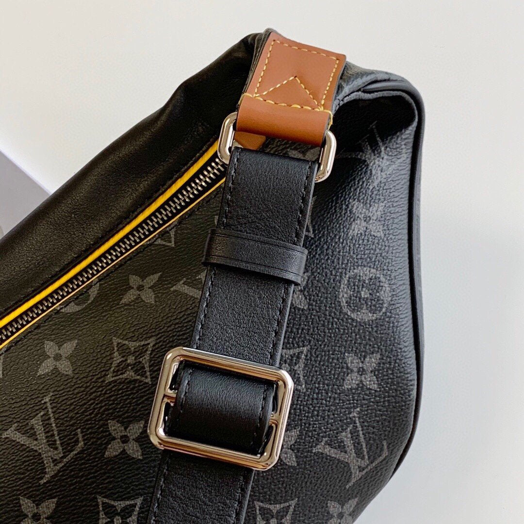 RIÑONERA DISCOVERY Louis Vuitton - Imagen 7