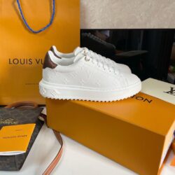 ZAPATILLA DEPORTIVA TIME OUT Louis Vuitton
