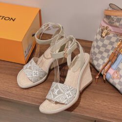 SANDALIA DE CUÑA MAIA LOUIS VUITTON