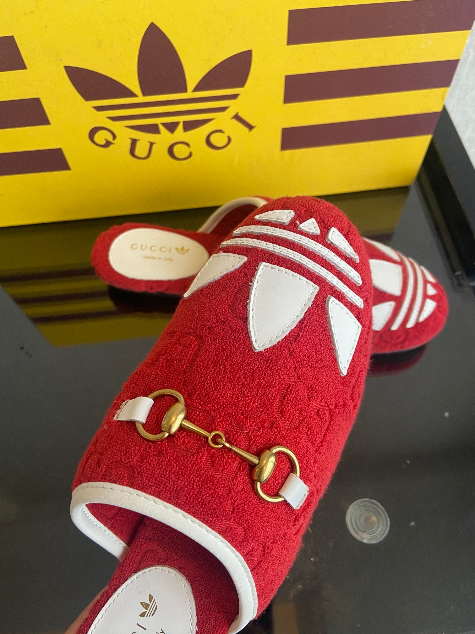 Chancla Adidas x Gucci - Imagen 4