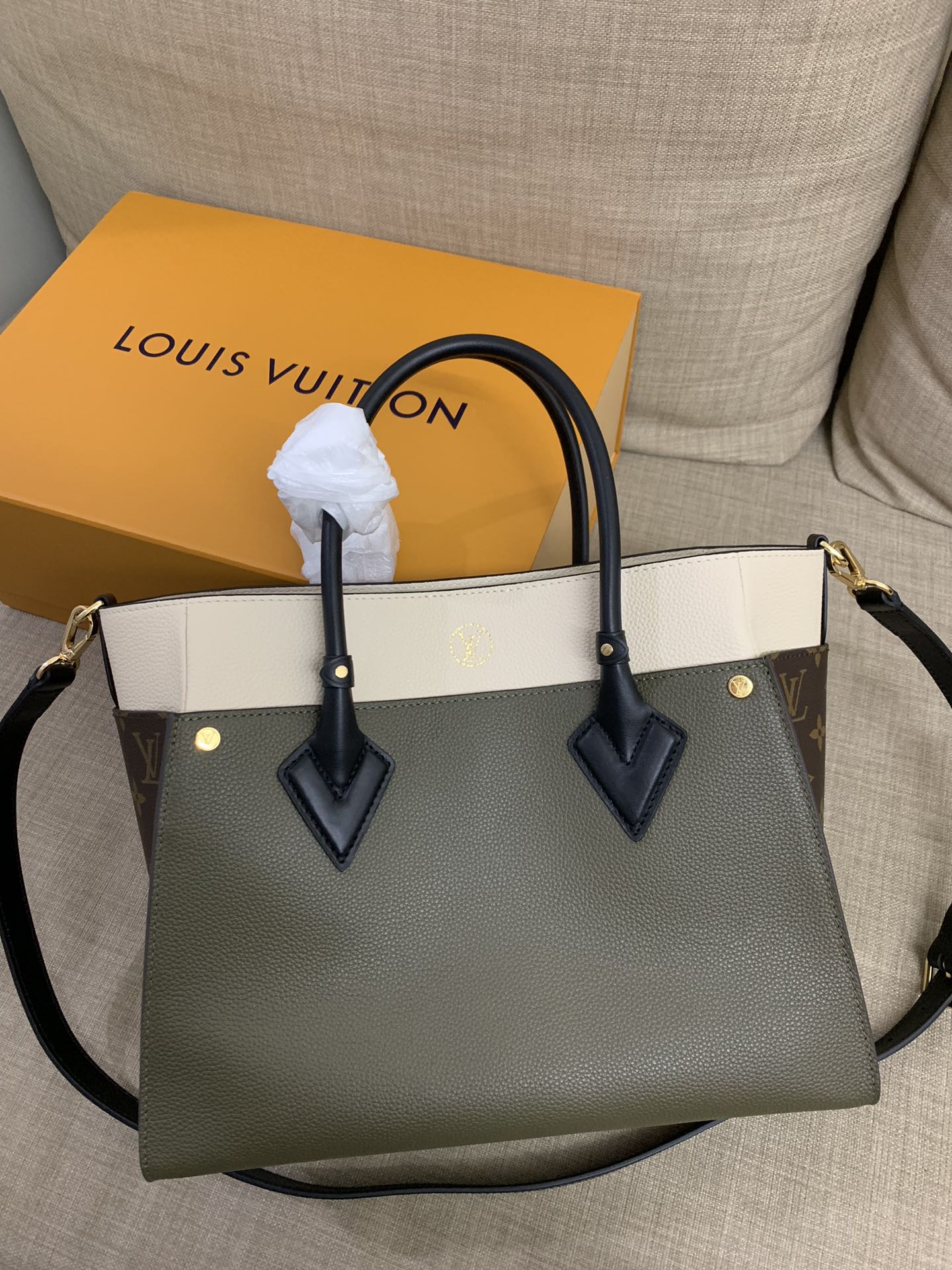 BOLSO ON MY SIDE Louis Vuitton - Imagen 3