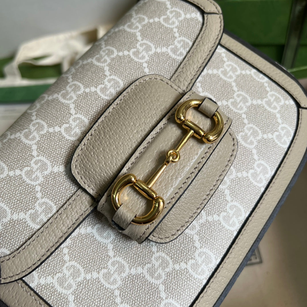 Minibolso Gucci Horsebit 1955 con GG - Imagen 6