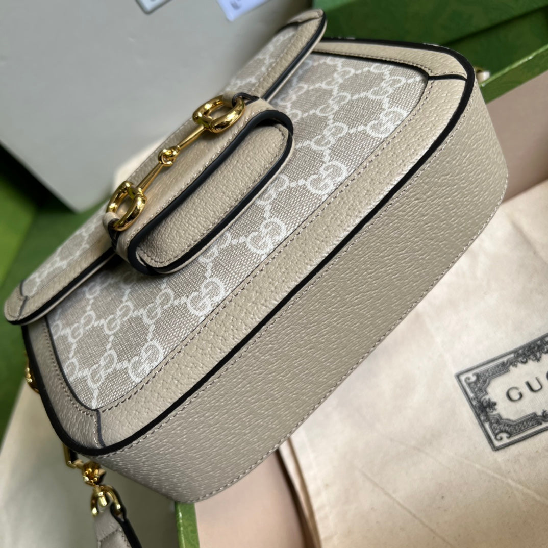 Minibolso Gucci Horsebit 1955 con GG - Imagen 5