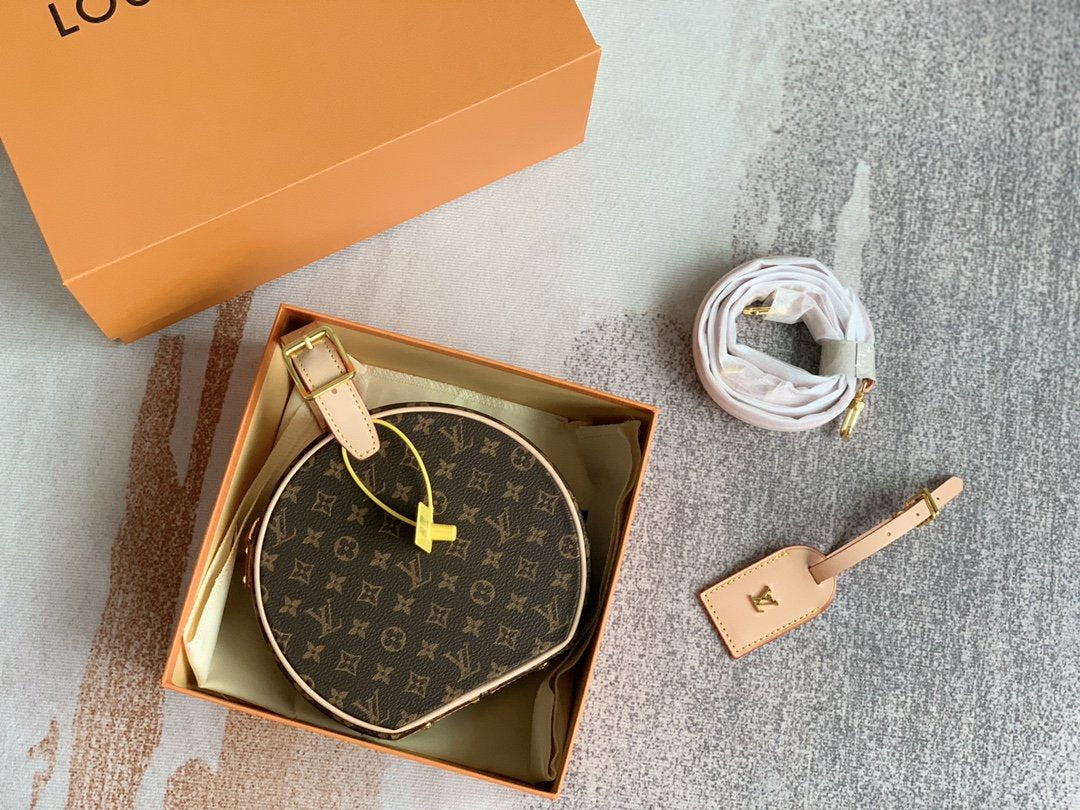 PETITE BOITE CHAPEAU LOUIS VUITTON - Imagen 5
