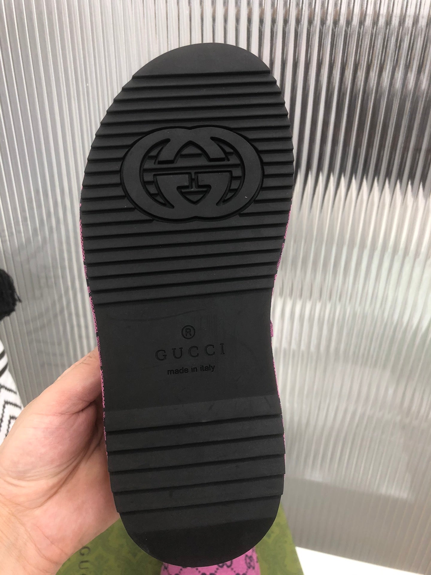 Sandalia con plataforma GG Gucci - Imagen 9