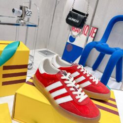 Zapatilla Gazelle adidas x Gucci