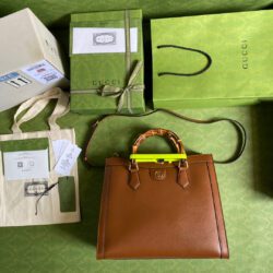 Bolso tote mediano GUCCI Diana