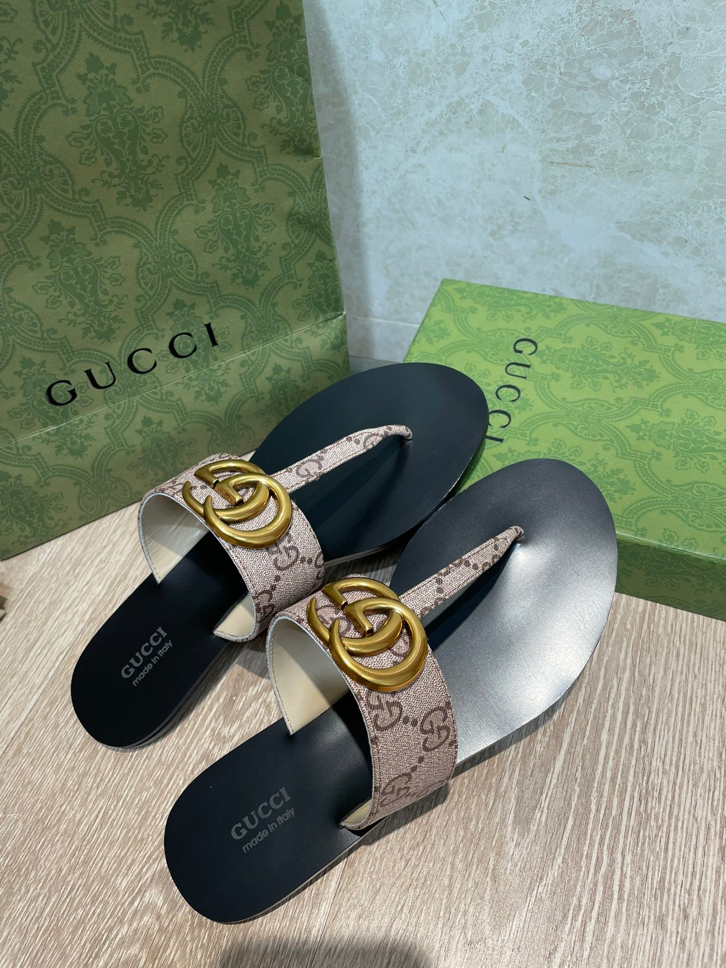 Chancla con Doble G Gucci - Imagen 8