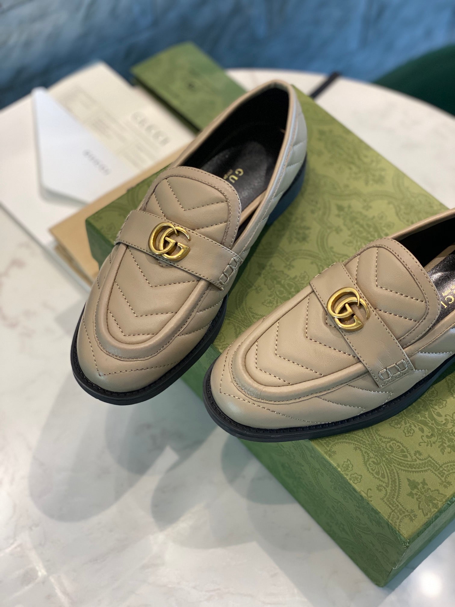 Mocasín con Doble G Gucci - Imagen 5