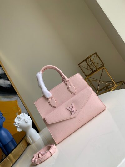 BOLSO TOTE LOCKME PM Louis Vuitton - KJ PLUS