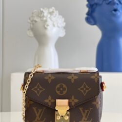 MICRO METIS  Louis Vuitton