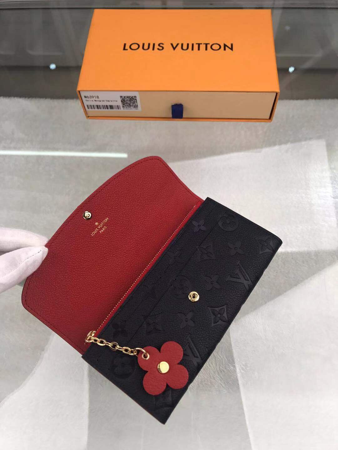 CARTERA EMILIE Louis Vuitton - Imagen 6