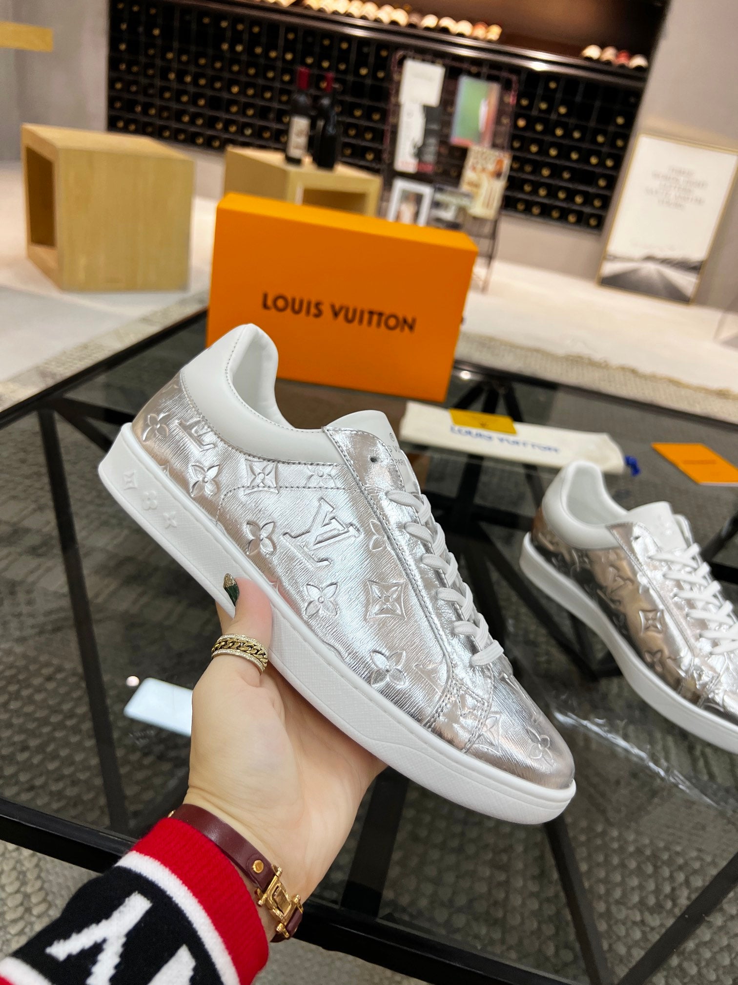 Zapatilla deportiva LV Louis Vuitton - Imagen 3