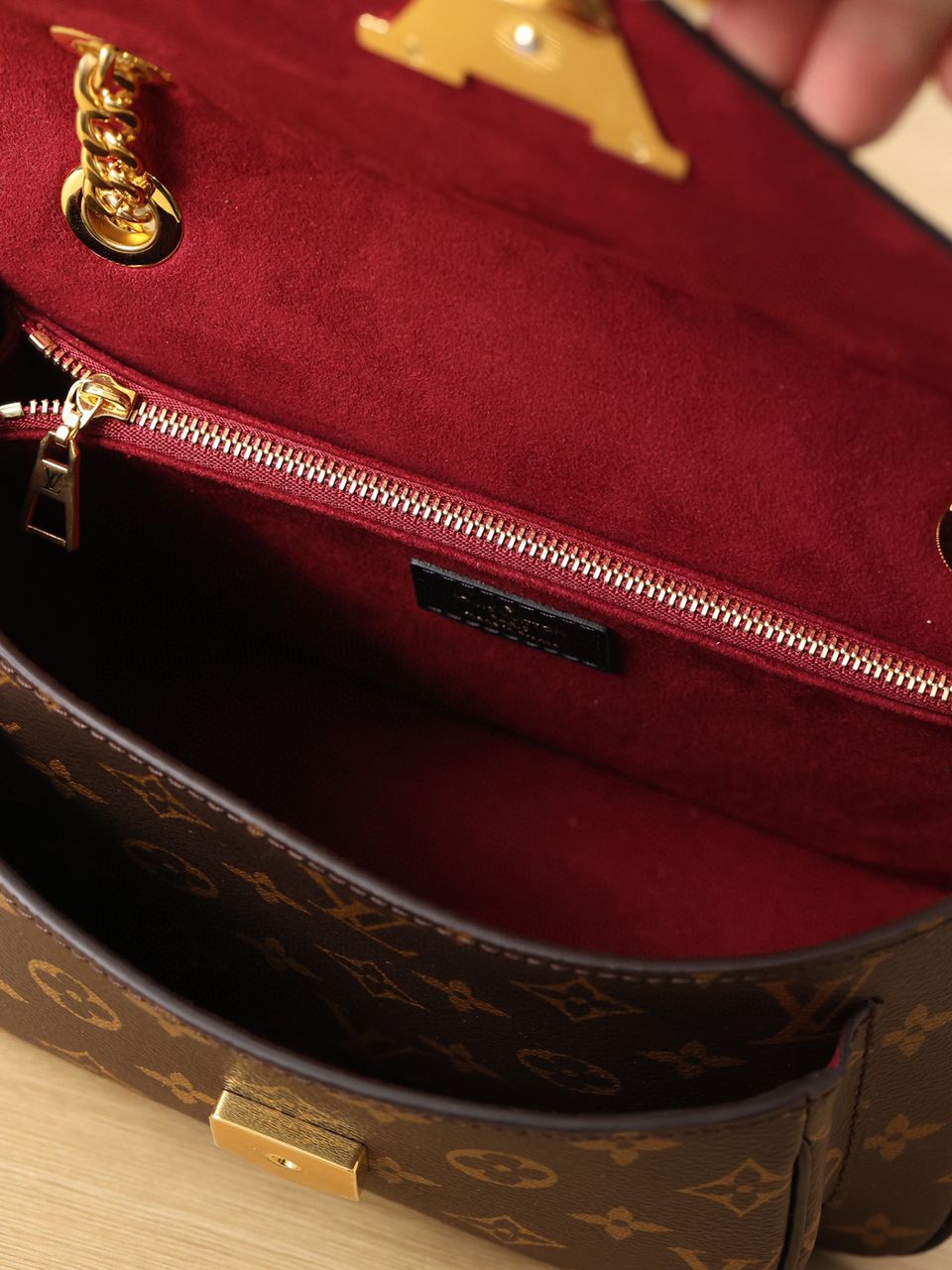 Bolso Passy Louis Vuitton - Imagen 5