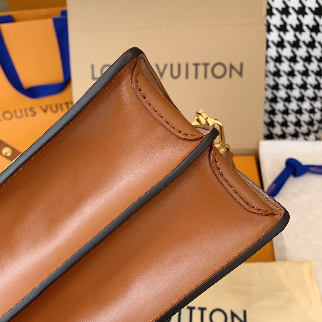 BOLSO MINI DAUPHINE Louis Vuitton - Imagen 14